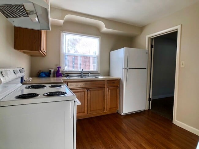 Photo - CHARMING 2 Bedroom Townhome Available! Unit 275