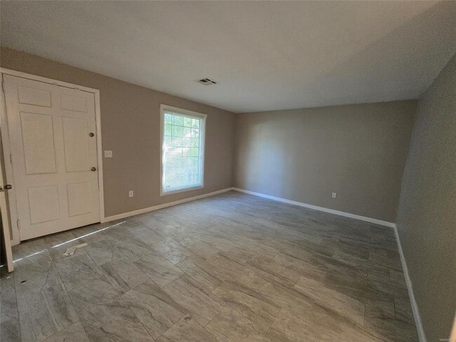 Photo - 3540 Farwood Dr