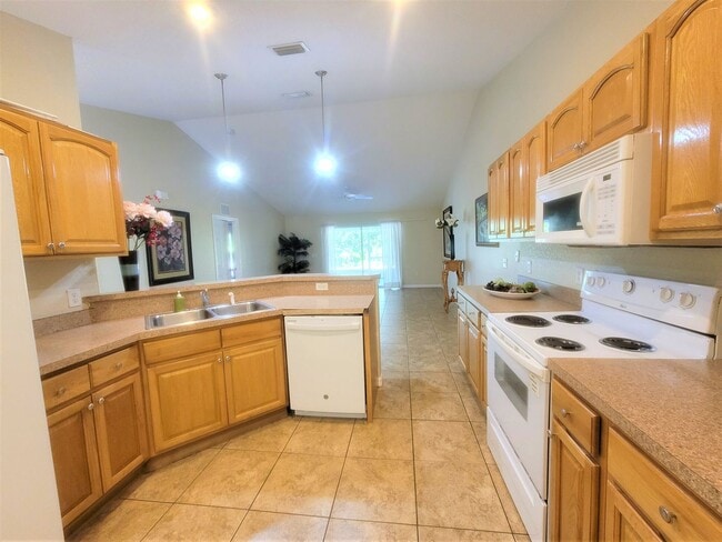 Photo - Vero Beach Rentals. Vero Beach Homes For Rent. Vero Beach Rent, LLC and Property Management Company