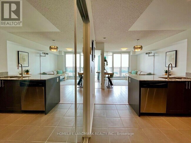 Photo - 800 Lawrence Ave W Unit 915