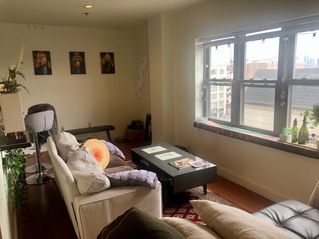 Photo - 533 Commonwealth Ave