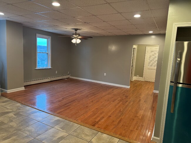 Photo - 100 S Nesbitt St Unit 3