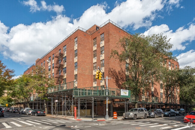 405 Williams Ave - 405 Williams Ave Apartments