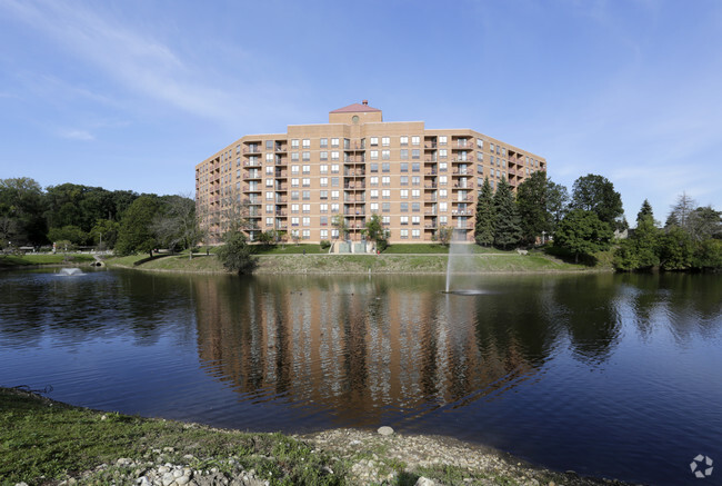 The Towers at Four lakes - The Towers at Four lakes Apartamentos