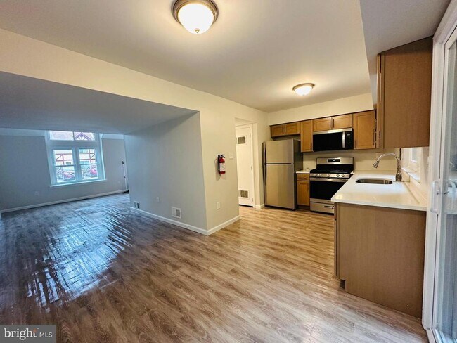 Photo - 58 Chelsea Cir
