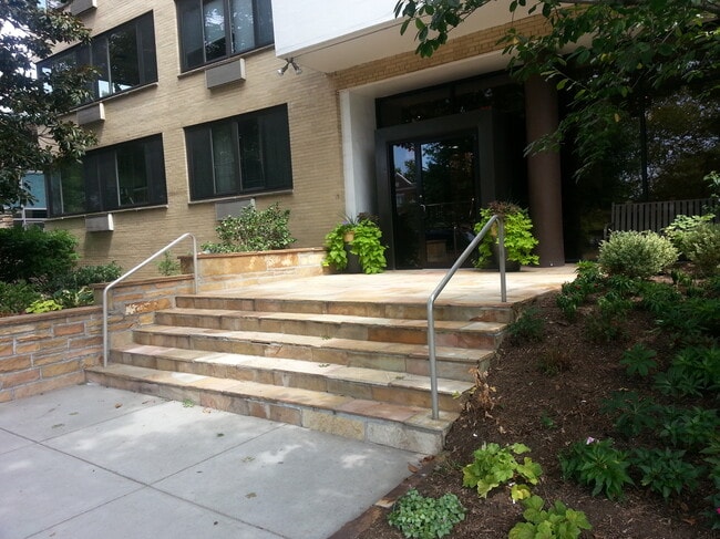 Front - 3601 Wisconsin Ave NW Unit 810 - Penthouse