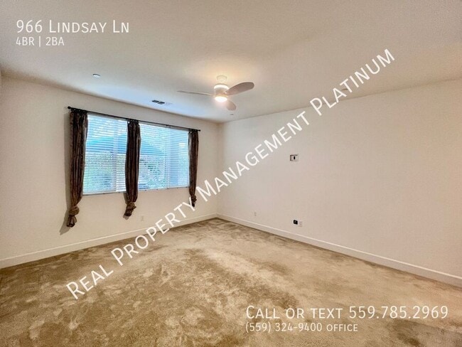 Photo - 966 Lindsay Ln