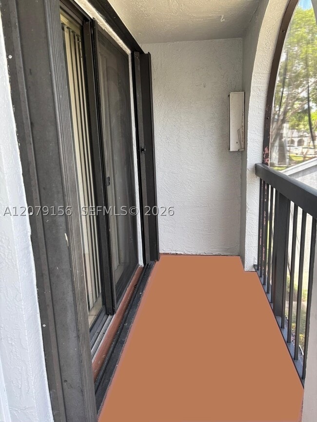 Photo - 18290 Mediterranean 7-5 Unit 7-5