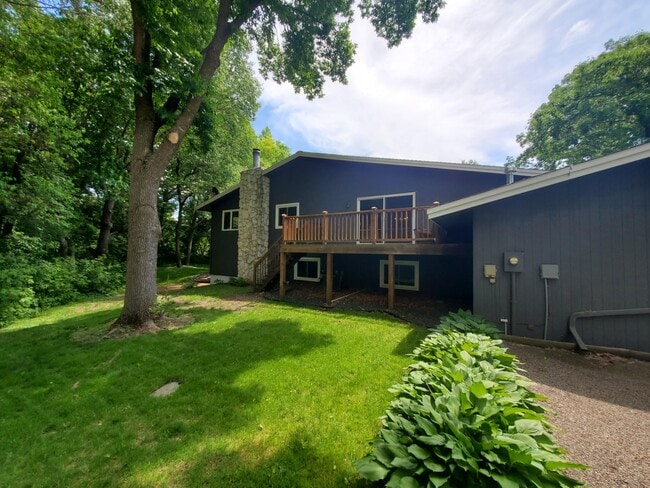 Photo - 2517 Cedar Hills Dr