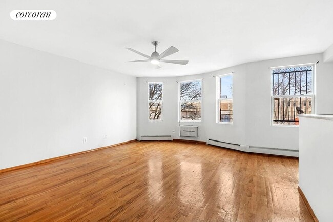 Building Photo - 139 Chester St Rental