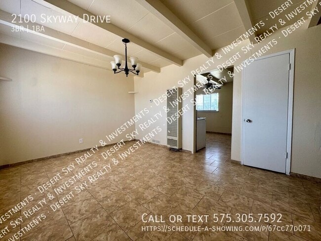 Photo - 2100 Skyway Dr