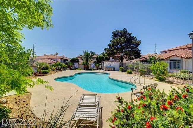 Building Photo - 6713 W Charleston Blvd Unit 3