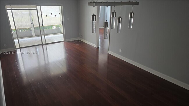 Photo - 7271 S Devon Dr Unit 101