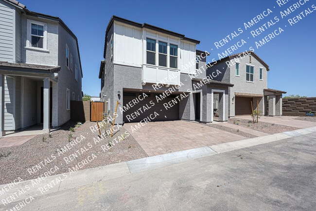 Building Photo - 2484 W Rowel Rd Rental