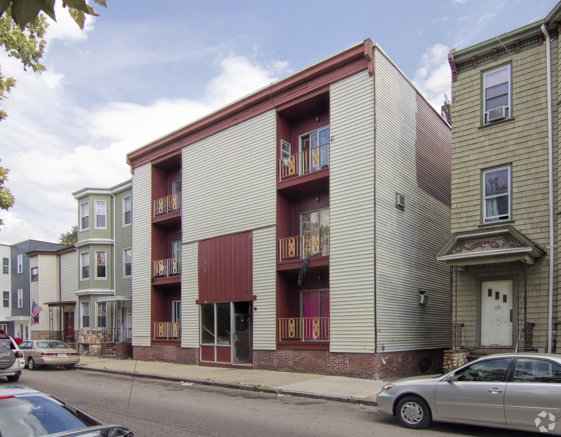 Photo - 115-117 Havre St Apartments