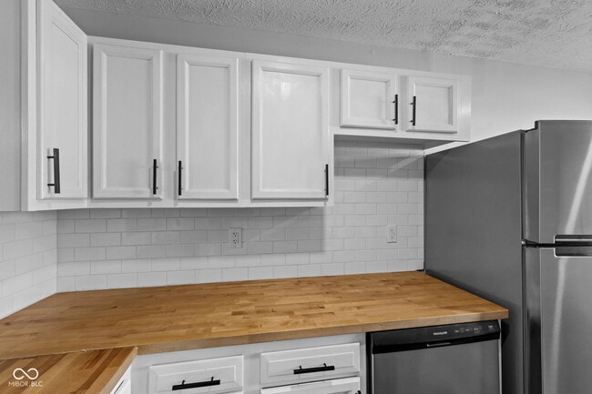 Photo - 1315 S Senate Ave
