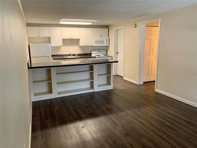 Photo - 4077 E Michigan St Unit 4077