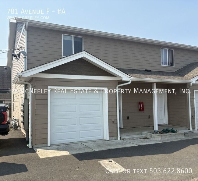 Building Photo - 781 Avenue F Unit #A