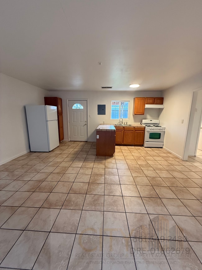 Photo - 2814 16th St