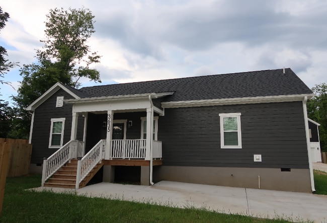 Building Photo - 3635 Guess Rd Rental