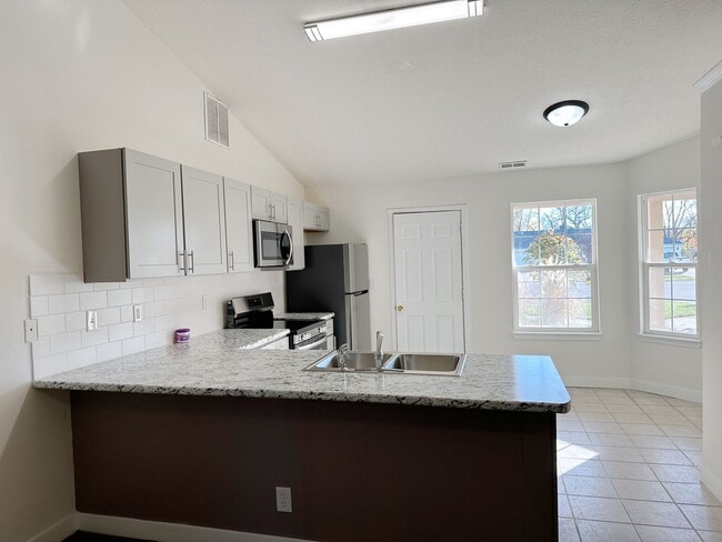 3113 Chardonnay Ct Unit B