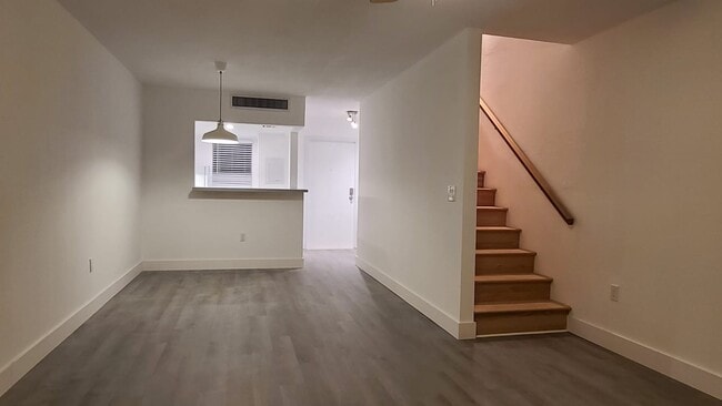 Photo - 605 SW 75th St Unit 102