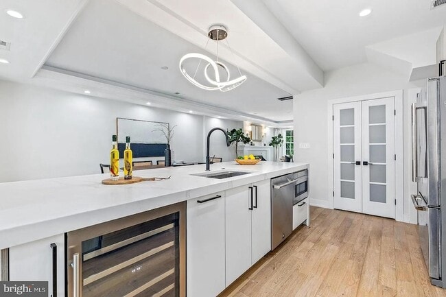 Photo - 3525 16th St NW