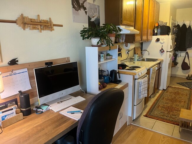Kitchen/Office - 1934 18th St Unit Casa del Eldorado #19