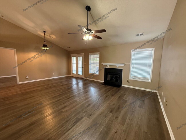 Photo - 3925 Cobblestone Bend Dr