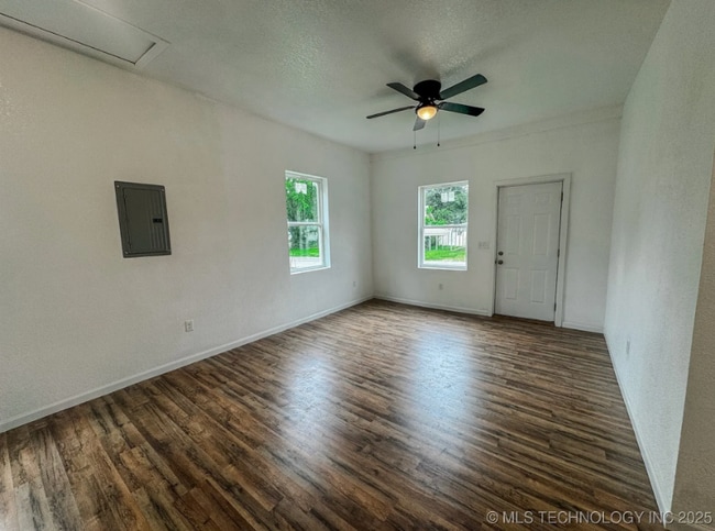 Photo - 918 Coy Ave Unit 916