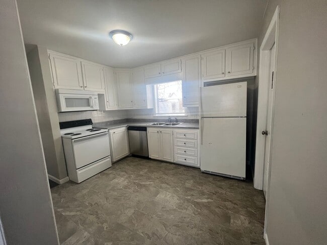 Photo - Coming soon! 2 Bed/1 Bath Home in West Wichita With 2 Sheds and a Carport!