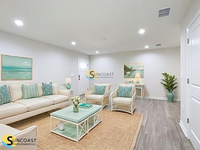 Building Photo - 3821 SW 43rd Ct