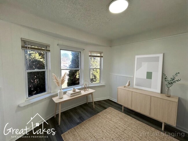 Photo - Stunning 3 Bedroom 1 Bathroom now available for rent