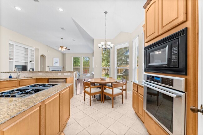 Photo - 16131 Woodbend Trail Dr
