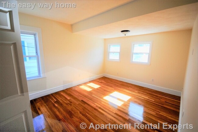 Photo - 15 Taylor St Unit #A