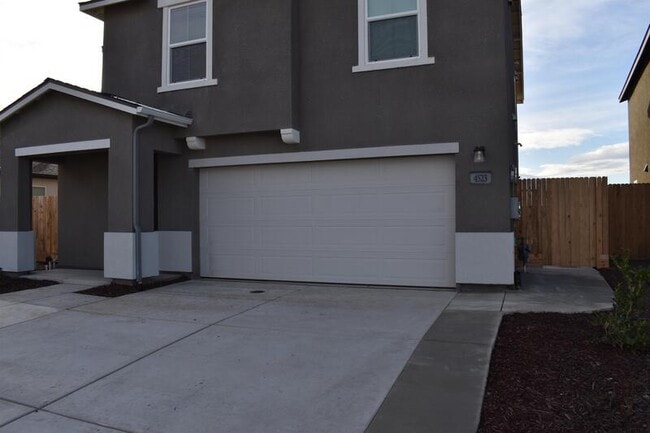 Photo - 4523 Iris Ct