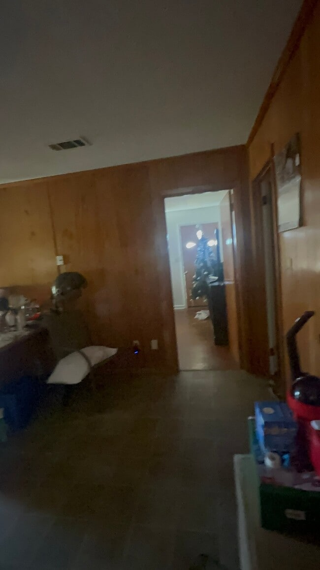 Photo - 1670 Aurora St