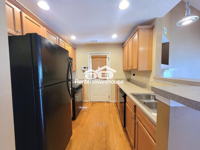 Photo - 8160 Oakley Cir