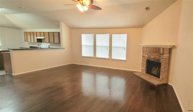 Photo - 8470 Goldfinch Way