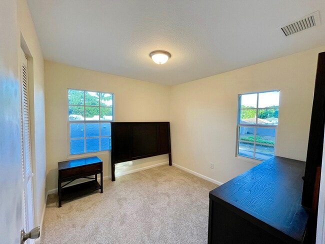 Photo - 5555 Garden Ave Unit Apt. 2 (upstairs)