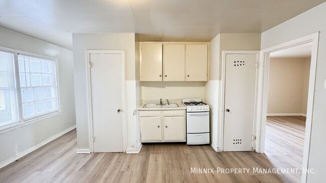 Photo - 2520 41st St Unit B