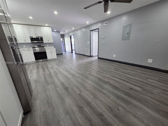 Photo - 8227 NW 39th St Unit 8227