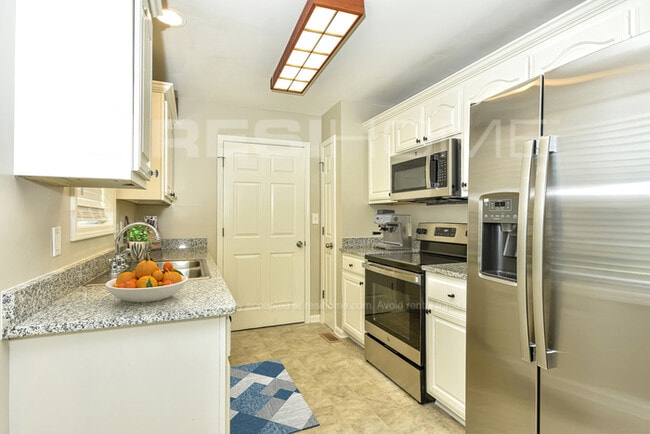 Photo - 206 Kimberly Dr