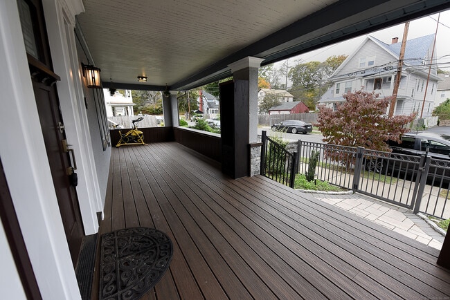 Photo - 64 Livingston Pl