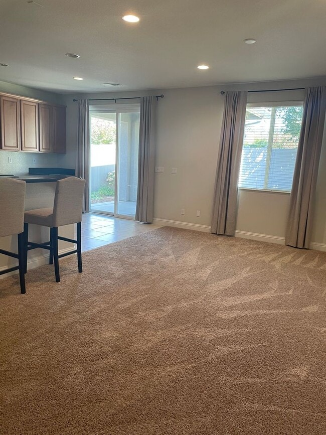 Photo - 2331 Pepper Tree Ln