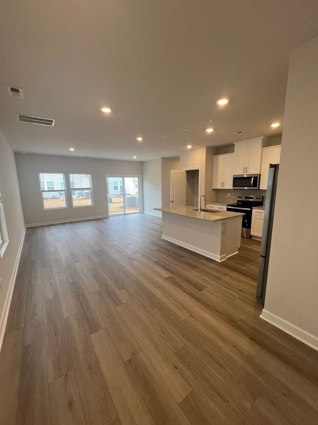 Photo - 3 Bedroom, 2.5 Bath Brand New Home for Rent (MONROE)