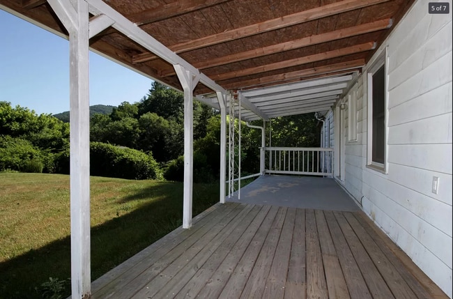 376 Mills Gap Rd