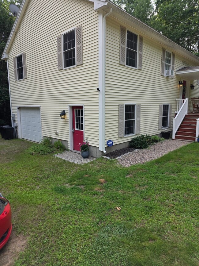 Building Photo - 181 McKeagney Rd Rental