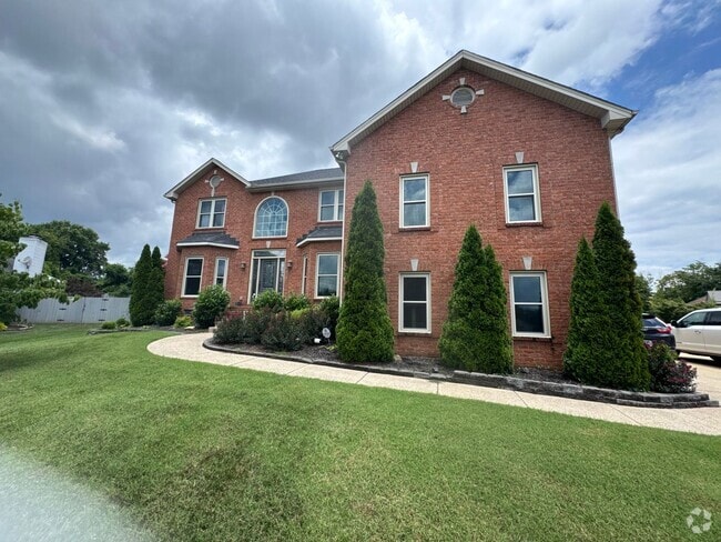 Building Photo - FOR LEASE- 4 BEDROOM FURNISHED HOME IN MT....