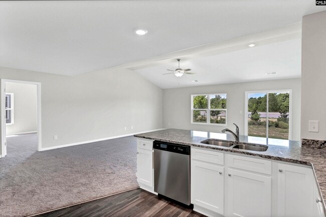 Photo - 807 Red Berry Ln